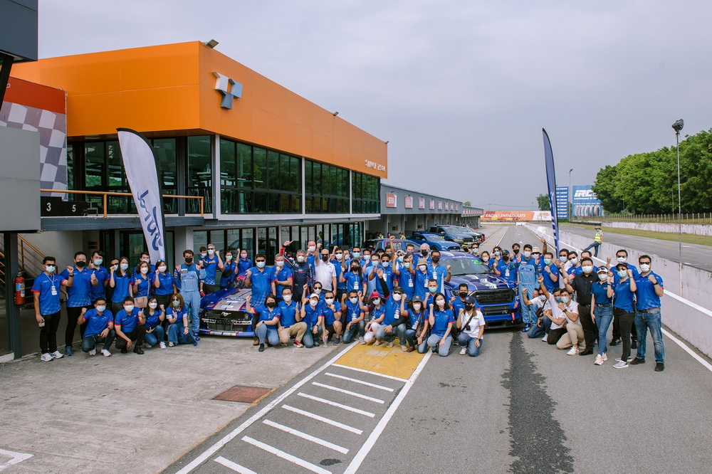 ฟอร์ดจัดงาน ‘Track Day’ ชวนลูกค้ากระบะสัมผัสประสบการณ์เร้าใจในสนามแข่ง