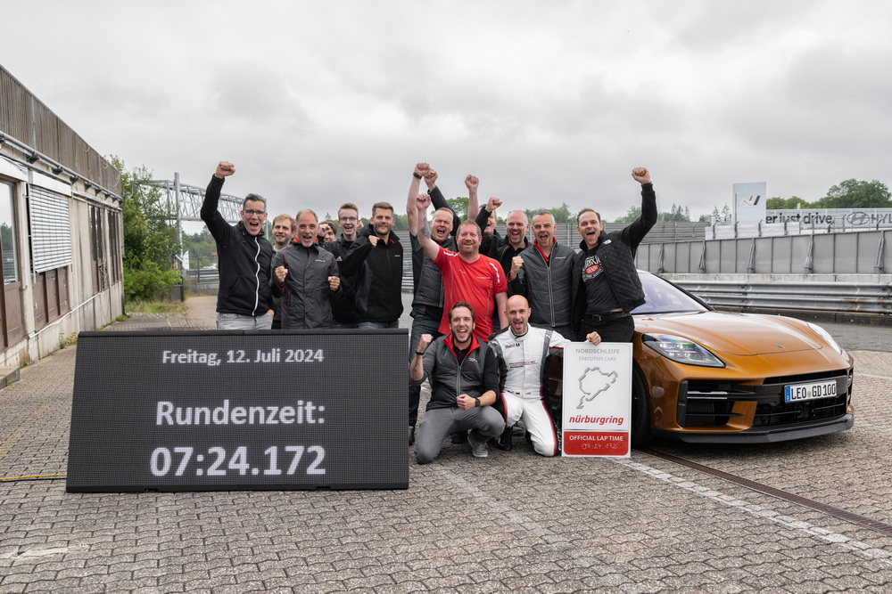 พานาเมร่า ใหม่ (New Panamera) สร้างสถิติใหม่บนสนาม Nürburgring Nordschleife