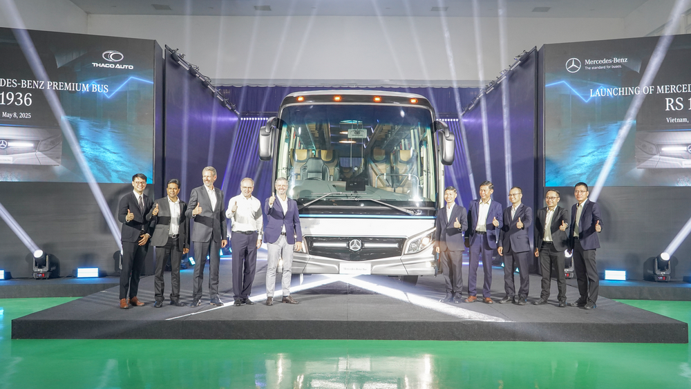 Mercedes-Benz Bus รุกตลาดรถโดยสารไทย เปิดตัว RS1936 รถบัสสำเร็จรูปครั้งแรก