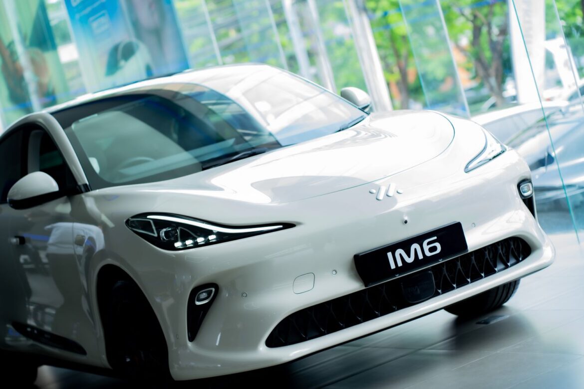 MG Primus ตอกย้ำความสำเร็จผู้นำตลาดรถไฟฟ้าส่งมอบ MG IM6 ลูกค้าล็อตแรกในไทย