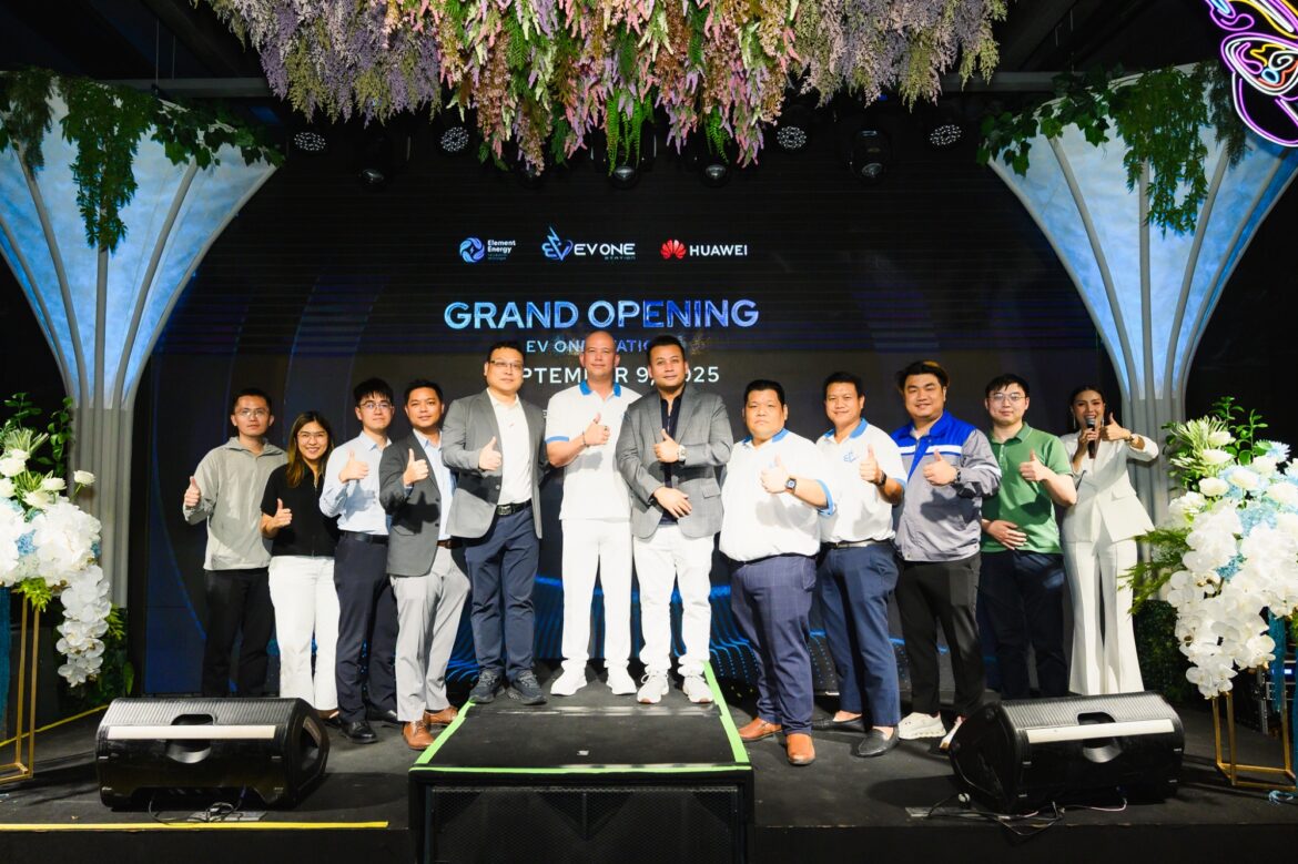 เปิดตัวอย่างเป็นทางการกับ EV One Station พลิกโฉมการเดินทางสู่ยุคพลังงานสะอาด ด้วย Ultra-Fast Charger เทคโนโลยี Liquid-Cooled Ultra-Fast DC 720kW Charger ที่ชาร์จเร็วที่สุด ใจกลางเมือง!