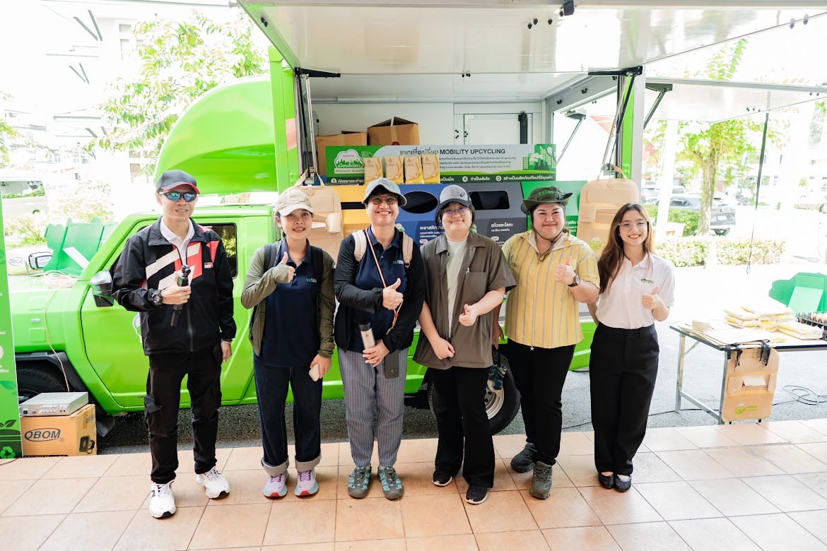 โตโยต้าเดินหน้าสานต่อภารกิจด้านสิ่งแวดล้อม ส่งเสริมการปรับเปลี่ยนพฤติกรรมคัดแยกขยะ ผ่านกิจกรรม “รถ เปลี่ยน โลก” ภายใต้แนวคิด “เปลี่ยนเพื่อสิ่งที่รัก(ษ์)”