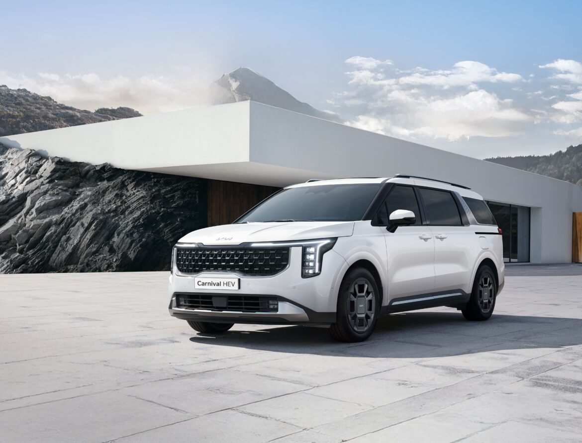  เปิดตัว The new Kia Carnival HEV 7-seater ราคาเริ่มต้นที่ 2,499,000 บาท ฟรีการรับประกันคุณภาพ 7 ปี ฟรีค่าบำรุงรักษาตามระยะ 3 ปี และข้อเสนอพิเศษสำหรับเจ้าของรถยนต์เกียทุกรุ่น
