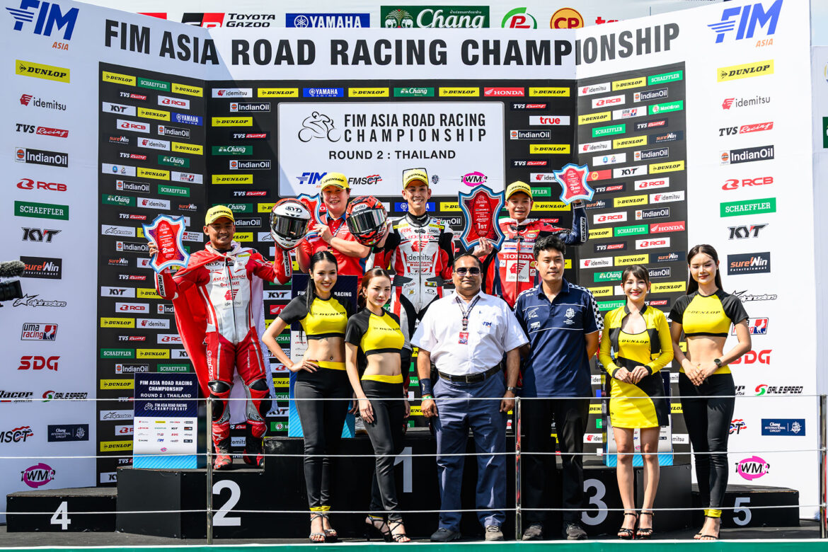 ศึกเอเชีย โร้ด เรซแรกเดือดทุกคลาส! อดีตนักบิดโมโตจีพี ซิวแชมป์รุ่นใหญ่ “มิกซ์-ตี-เฟอร์” นำธงชาติไทยผงาดโพเดียม