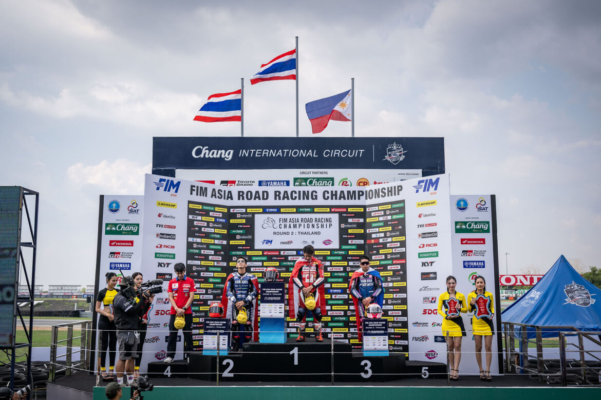  ธงไทยกระหึ่มเอเชีย! 5 นักบิดผงาดกวาดโพเดียม ซิว 2 แชมป์ ศึก Asia Road Racing สนาม 2