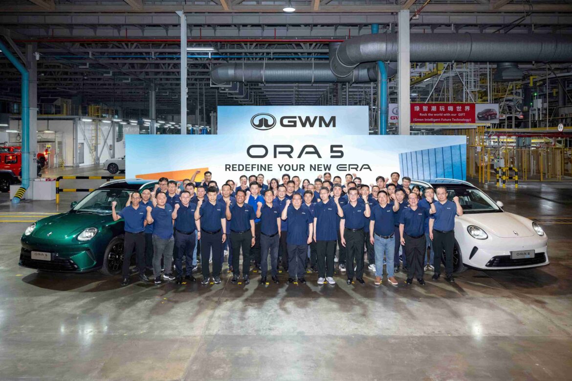 GWM เปิดสายการผลิต ORA 5 อย่างเป็นทางการ ณ โรงงาน GWM Smart Factory ในประเทศไทย ตอกย้ำพันธกิจในการขับเคลื่อนไทยสู่ฐานการผลิตยานยนต์พลังงานใหม่ระดับสากล เริ่มส่งมอบ ORA 5 ถึงมือลูกค้าคนไทย พฤษภาคมนี้เป็นต้นไป