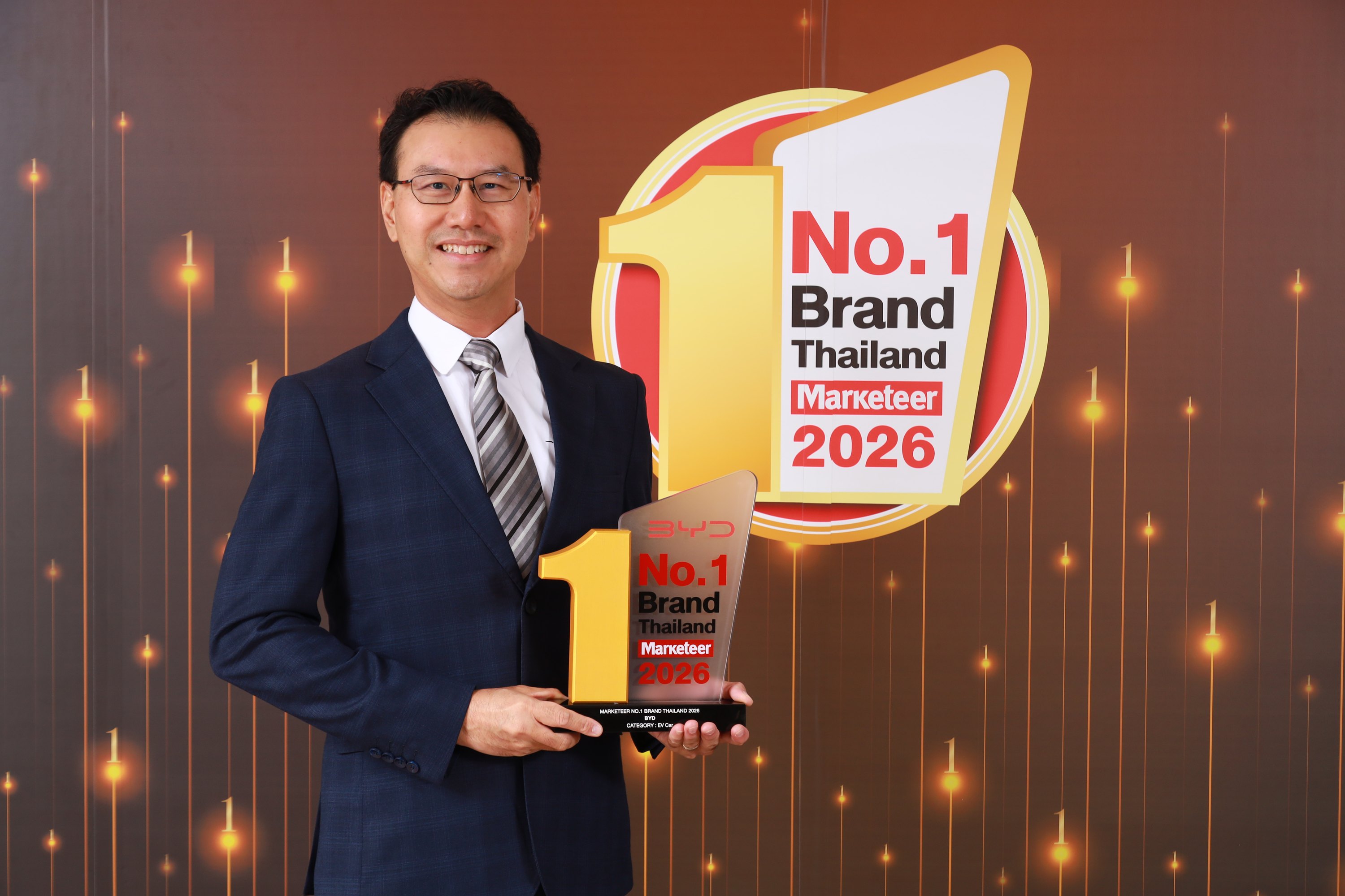  BYD ตอกย้ำความเป็นแบรนด์ยานยนต์พลังงานใหม่ ขวัญใจมหาชน คว้ารางวัล ‘MARKETEER No.1 Brand Thailand 2026’ ในกลุ่ม EV CAR