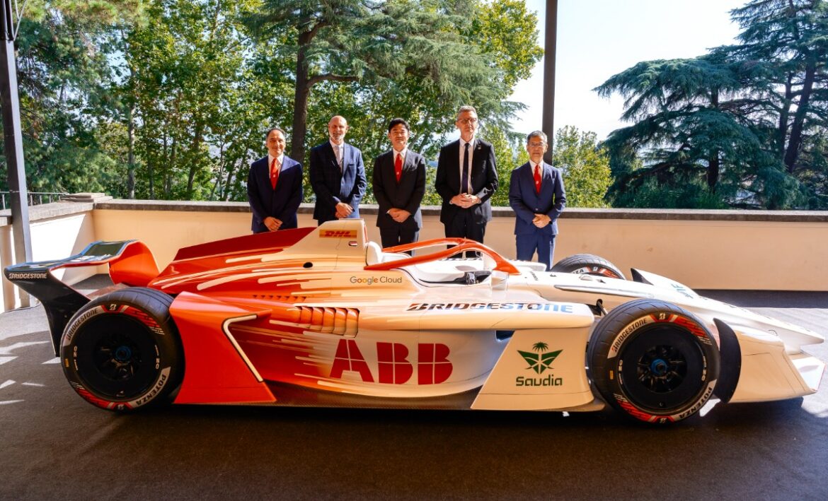  Bridgestone Formula E World Premiere บริดจสโตนเดินหน้าสู่บทใหม่ในฐานะผู้จัดหายางรถยนต์แต่เพียงผู้เดียว สำหรับการแข่งขัน ABB FIA Formula E World Championship